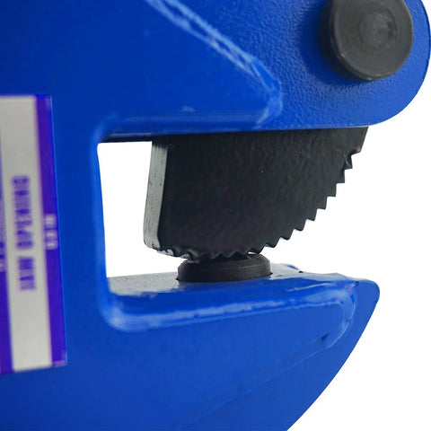 Close-up of Heavy Duty Vertical Plate Clamp with 0.8 inch jaw opening in blue safety coating for 2200 lbs industrial lifting and transport