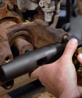 Using Heavy Duty Yoke Puller For Class 6 To 8 Trucks And Semi Trailers Safely Yank Yokes From Driveshafts And Differentials