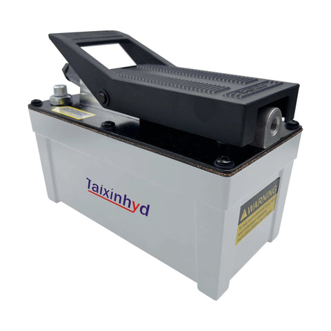 Front view of Taixinhyd Hydraulic Pump Air Hydraulic Foot Pump Aluminum Tank 98 CU.in 10000 PSI Air Actua Treadle Hydraulic Pump with Pipe, Grey.