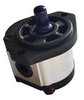 Front view of SKYJOINTS Hydraulic Gear Pump, 231572GT 231572 4CC, CCW Genie Hydraulic Lift Pump for Genie Scissor Lifts