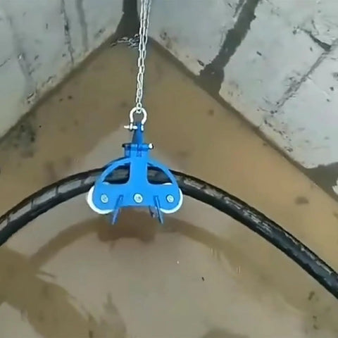 Industrial Cable Pulley Sheave With Anchor Shackle For Large Scale Laying used in construction tunnel wiring.