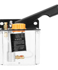 Right Hand Operated Manual Lubricating Pump 650cc For CNC Machine Tools with 0.6L tank and easy push handle.