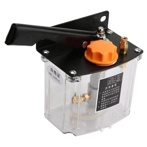 Manual Lubricating Oil Pump 650cc Right Hand Operated Oiler For CNC Milling Lathe Punching Cutting And Machining Centers With 4mm Nozzle