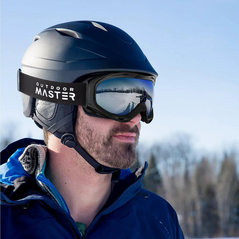 Man wearing OTG Ski Goggles Over Glasses For Men Women Youth Anti Fog UV Protection Lens with helmet in snowy area