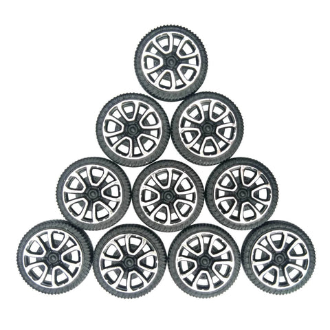 100pcs Plastic Toy Wheels 30mm Diameter with 2mm Shaft Hole for Car Truck Model Toys Black and Silver in pyramid shape