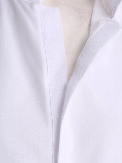 Close-up of front hook loop fastener on Unisex Lab Coat For Work In Cleanrooms Durable 100 Polyester White XX Large by iiniim