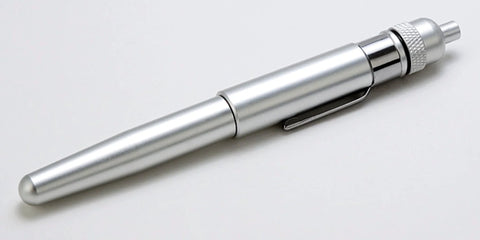 Precision Oiling Pen For Tight Spots And Machinery Titan 15200 with aluminum body and pocket clip
