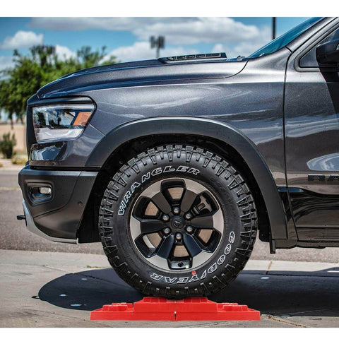 10 Pack Heavy Duty RV Leveling Blocks For Campers And Trailers Interlocking Levelers Under Truck Tire on Pavement