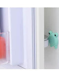 Guard walls from door bangs with this silicone doorknob wall cushion set, providing anti collision, silent door closing, and wall protection