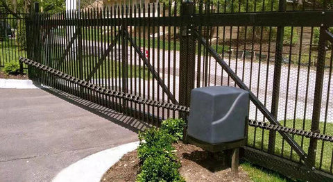 ANSI 40SS 08A Stainless Steel Roller Chain 10 Feet Single Strand installed on chain driven slide gate operator