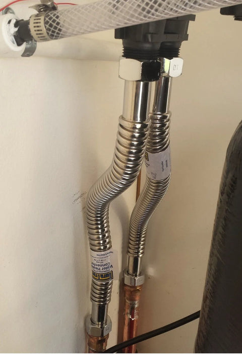 2 Pack Heavy Duty Stainless Steel Corrugated Water Flex Connectors with Extra Thick Washers for Water Heaters and Softeners installed view