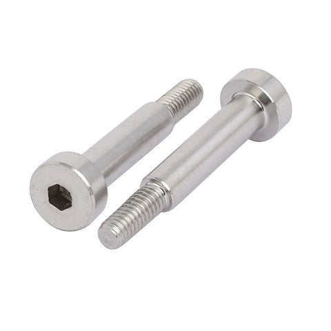 Close-up of 304 stainless steel hex socket shoulder bolt set, 5-pack, with 5mm shoulder diameter, 20mm length, M4 thread.