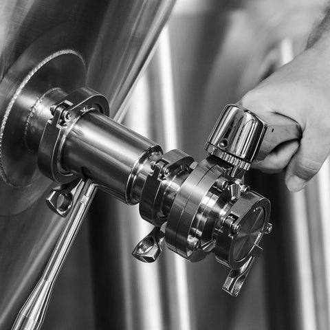 Five Piece Heavy Duty Single Pin Tri Clamp Ferrules Set 2 Inch Sanitary Stainless Steel 304 With Silicone Gaskets installed on brewery tank