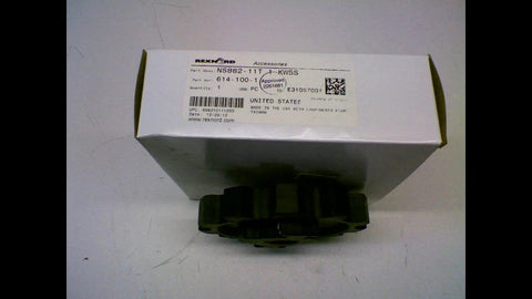 Thermoplastic Split Sprocket 614-100-1 With 1 Inch Bore And 1 Inch Keyway For Rexnord NS882-11T1IN1KW1SSPA in packaging