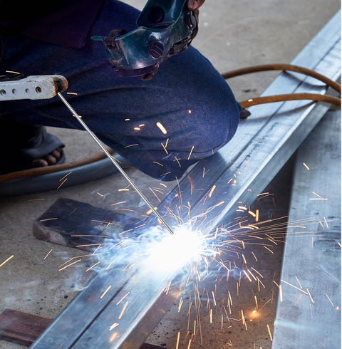 Close-up of welding using 30 Pcs ER308L Stainless Steel TIG Welding Rods Set 1 16 Inch Filler Wire Low Splatter And Corrosion Resistant