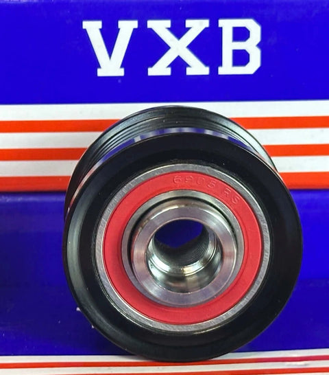 Close-up of 27415‑0P030 Toyota/Lexus Alternator Pulley One-way Clutch 274150P030 with VXB branding, front view