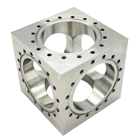 Six Channel UHV Cube Flange in 304 stainless steel with 101.6mm bore and sixteen M8 bolt holes for vacuum systems by INTSUPERMAI.