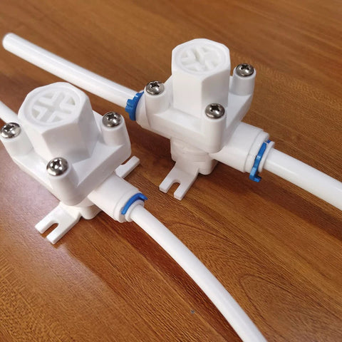 RO system pressure relief regulator with 1/4 inch tube, easy install push to connect fittings, protects against leaks and pressure spikes.
