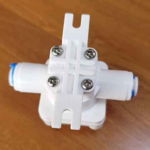 RO system pressure relief regulator for reverse osmosis.
