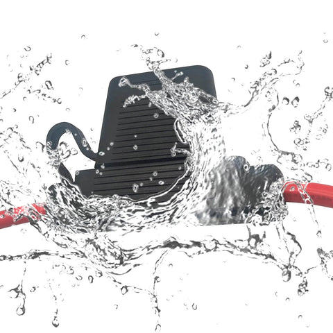 Heavy Duty Waterproof Inline Fuse Holder 8 AWG 15.8 Inch Long IP67 Dustproof Cover Two Pack with water splash, view of connector