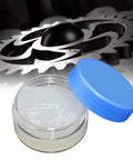 White Lithium Grease for Machinery and Gears, High and Low Temperature Resistance, Rust Prevention, lubricant tube next to gear