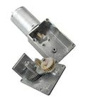 Worm Gear Reducer 6 mm Shaft Size 1-Pack 370Wg Worm Gear Electric for Rotary Equipment, showcasing internal gear structure