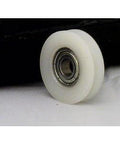 Rodamiento 6mm - Polea 30mm de nailon 30mm  Roller con ranura en U 6x30x10mm  Compra rodamientos online - Envío rápido a EE. UU.