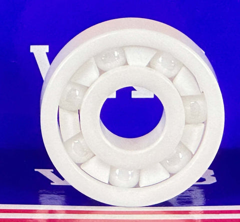 6303 Roulement à billes entièrement en céramique ZrO2 17x47x14mm, présentant une structure blanche et des billes en céramique.