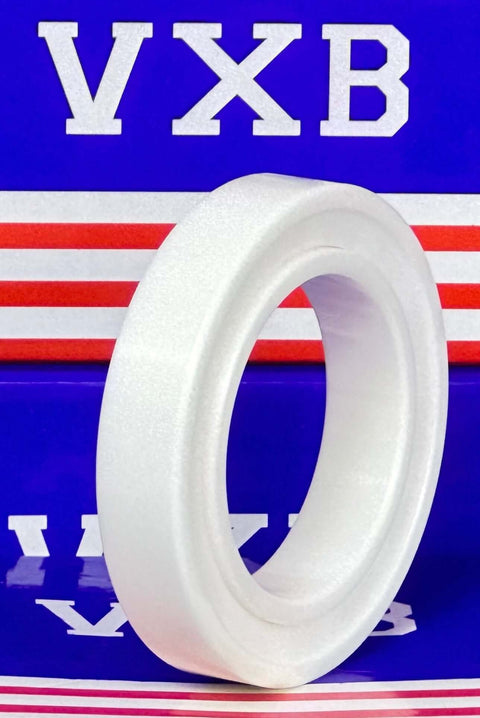 6908-2RS Full Ceramic ZrO2 Bearing 40x62x12 Seald sur un fond vibrant.