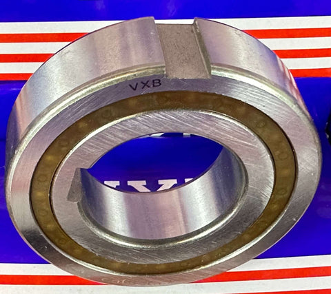 Close-up of CSK40PP One-Way Bearing - Keyway Sprag Freewheel Backstop Clutch on a patterned background