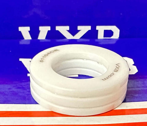 完全な陶磁器 51104ZrO2/ZrO2 Thrust ボール ベアリング20x35x10mm 研究所装置の背景が付いている表示。